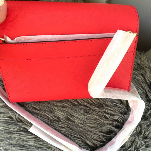 NWT authentic MK leather 3in1 crossbody & wristlet - Picture 8 of 10